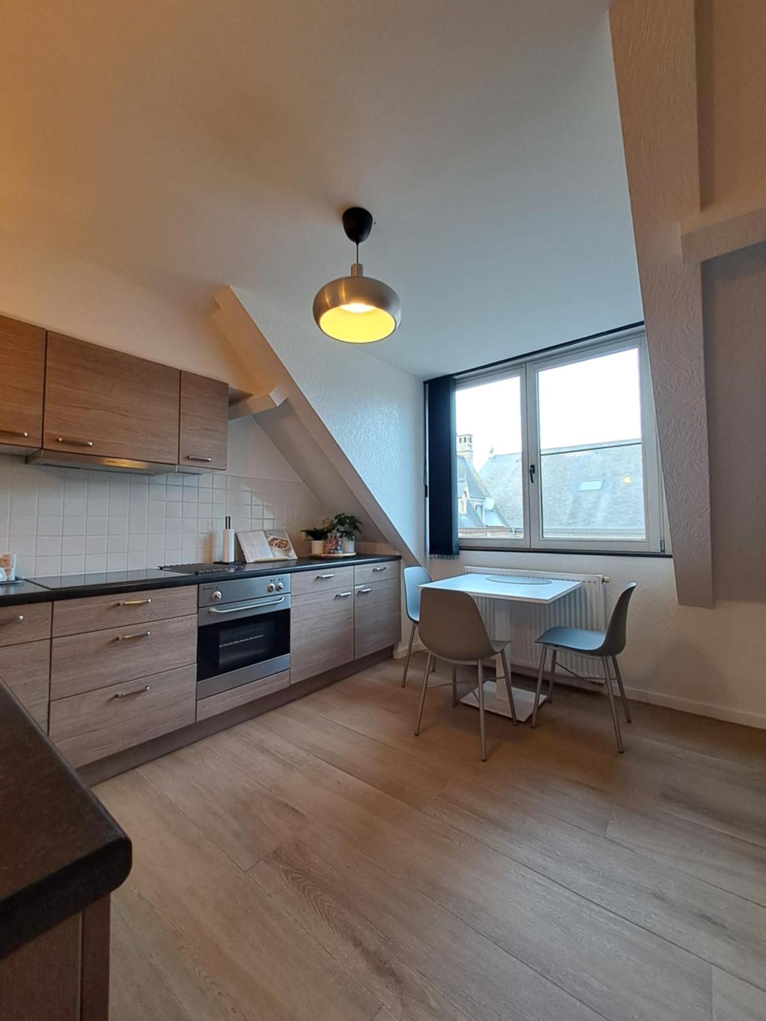 The Carmelite Appartement Ieper Buitenkant foto
